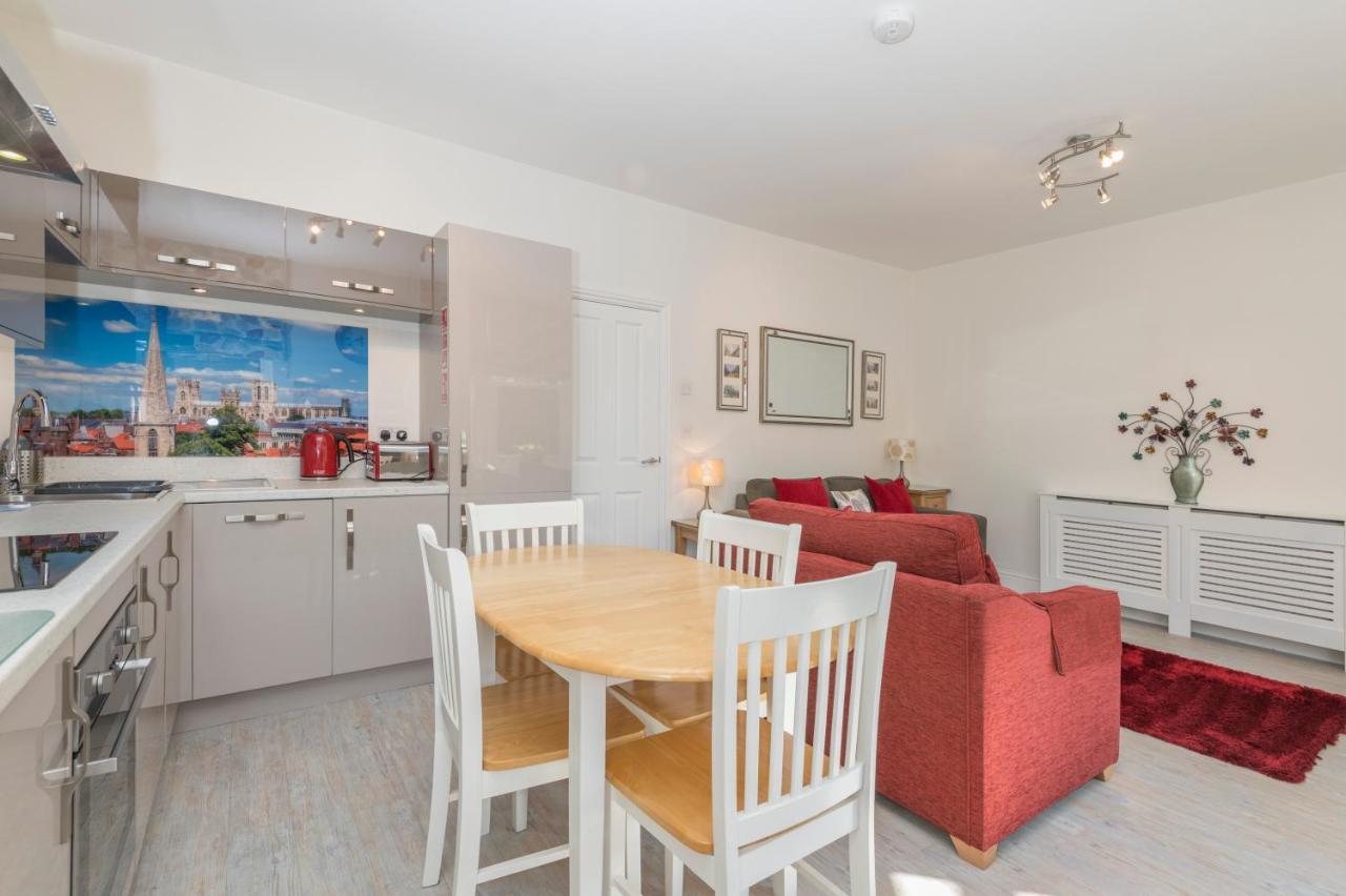Bluebridge Walk Luxury Apartment York Esterno foto